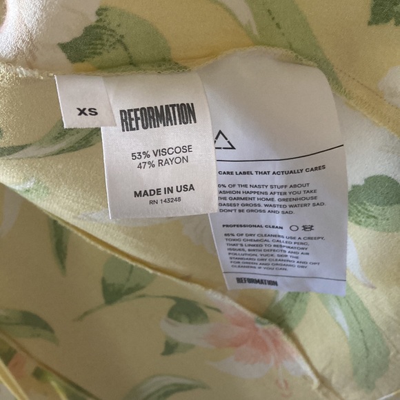 REFORMATION Floral Mini - Picture 6 of 6